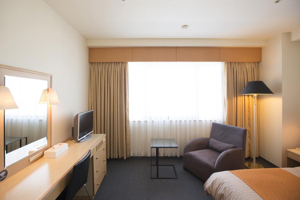 Hotel Granmirage Uozu Екстериор снимка