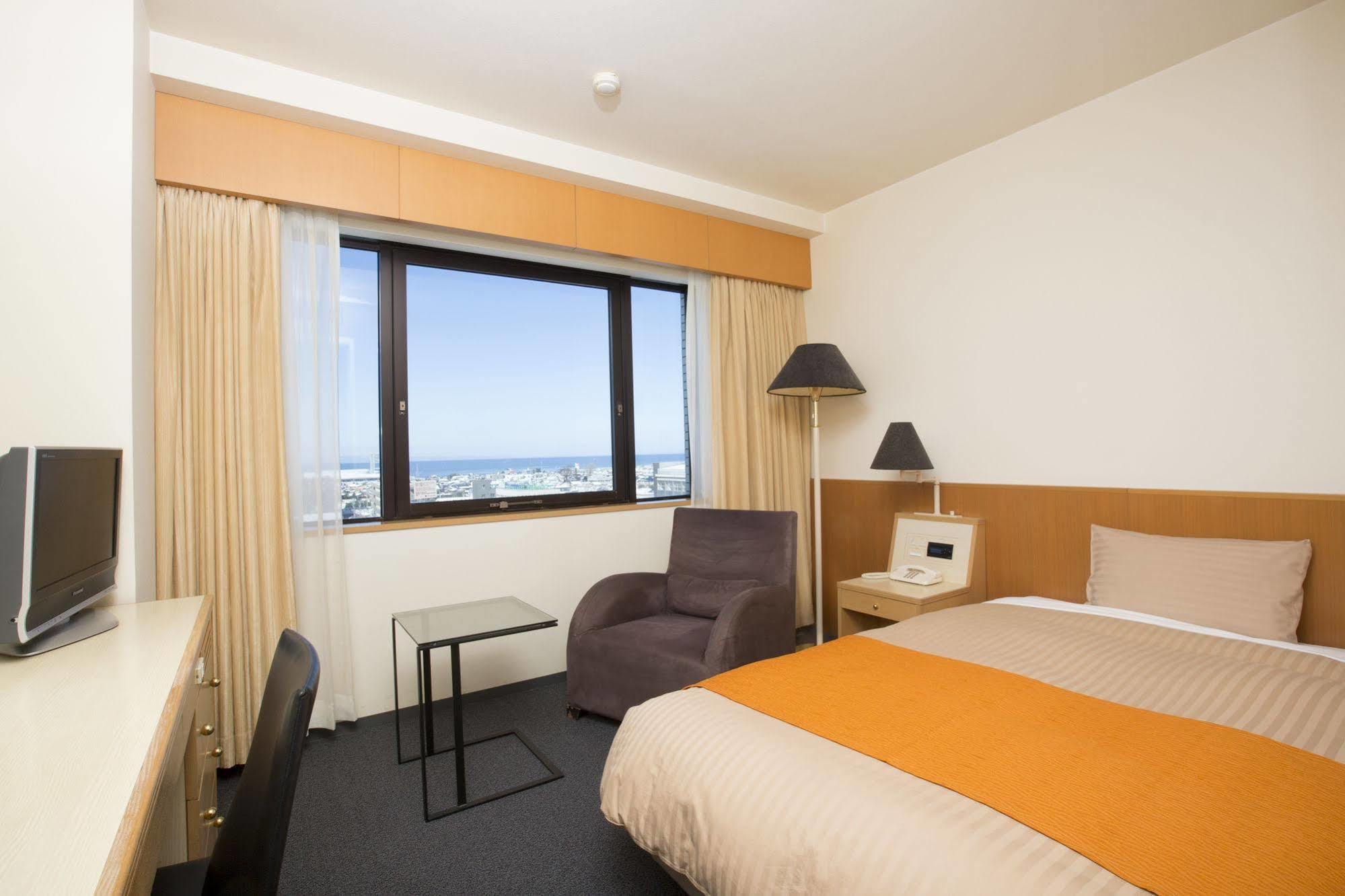 Hotel Granmirage Uozu Екстериор снимка